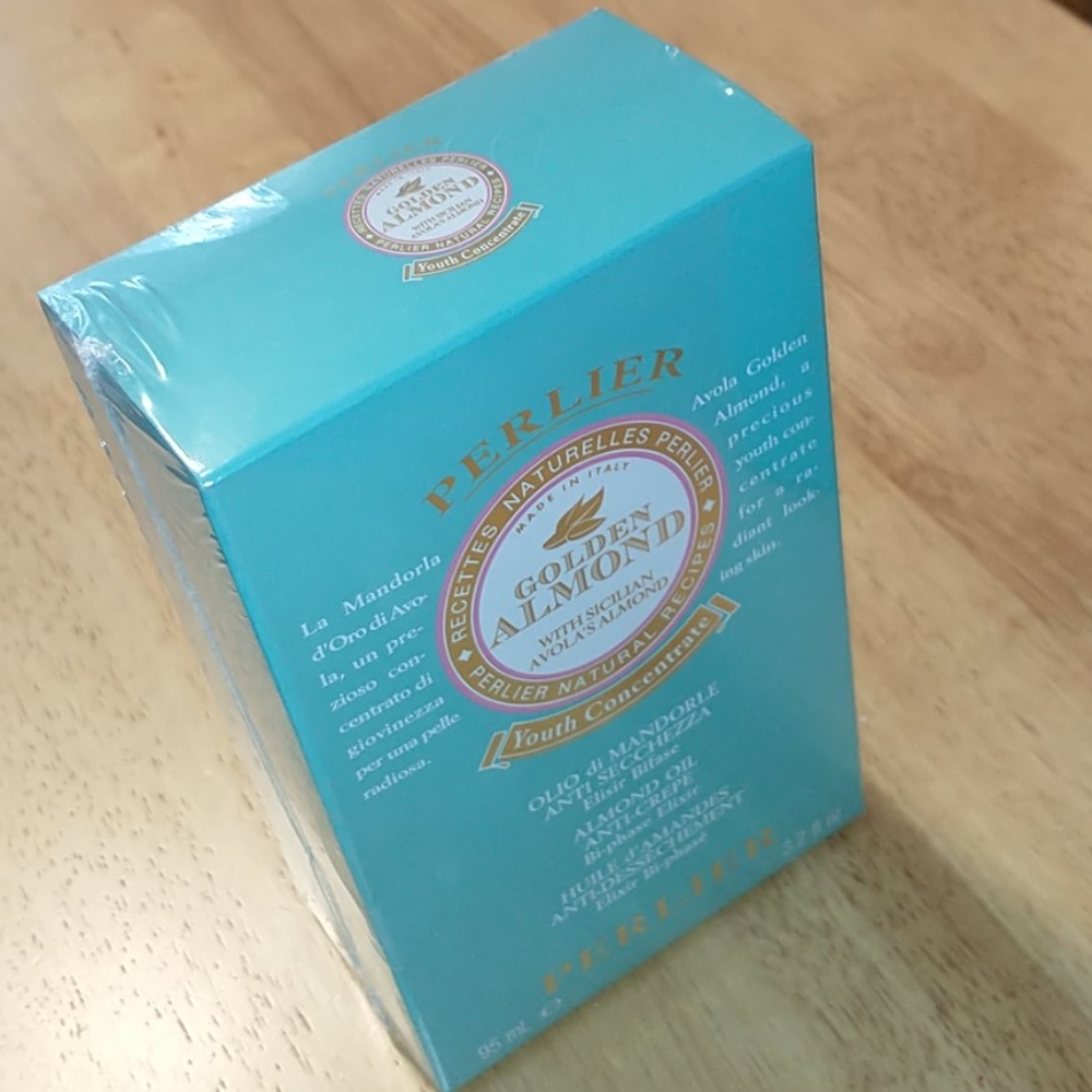 Perlier Golden Almond Youth Concentrate - Picture 9 of 10